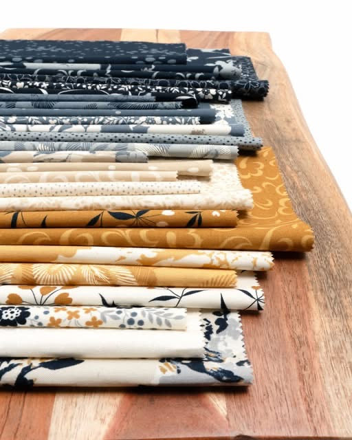 Arabesque Fat Quarter Bundle