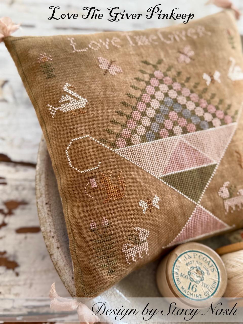 Love the Giver Pinkeep