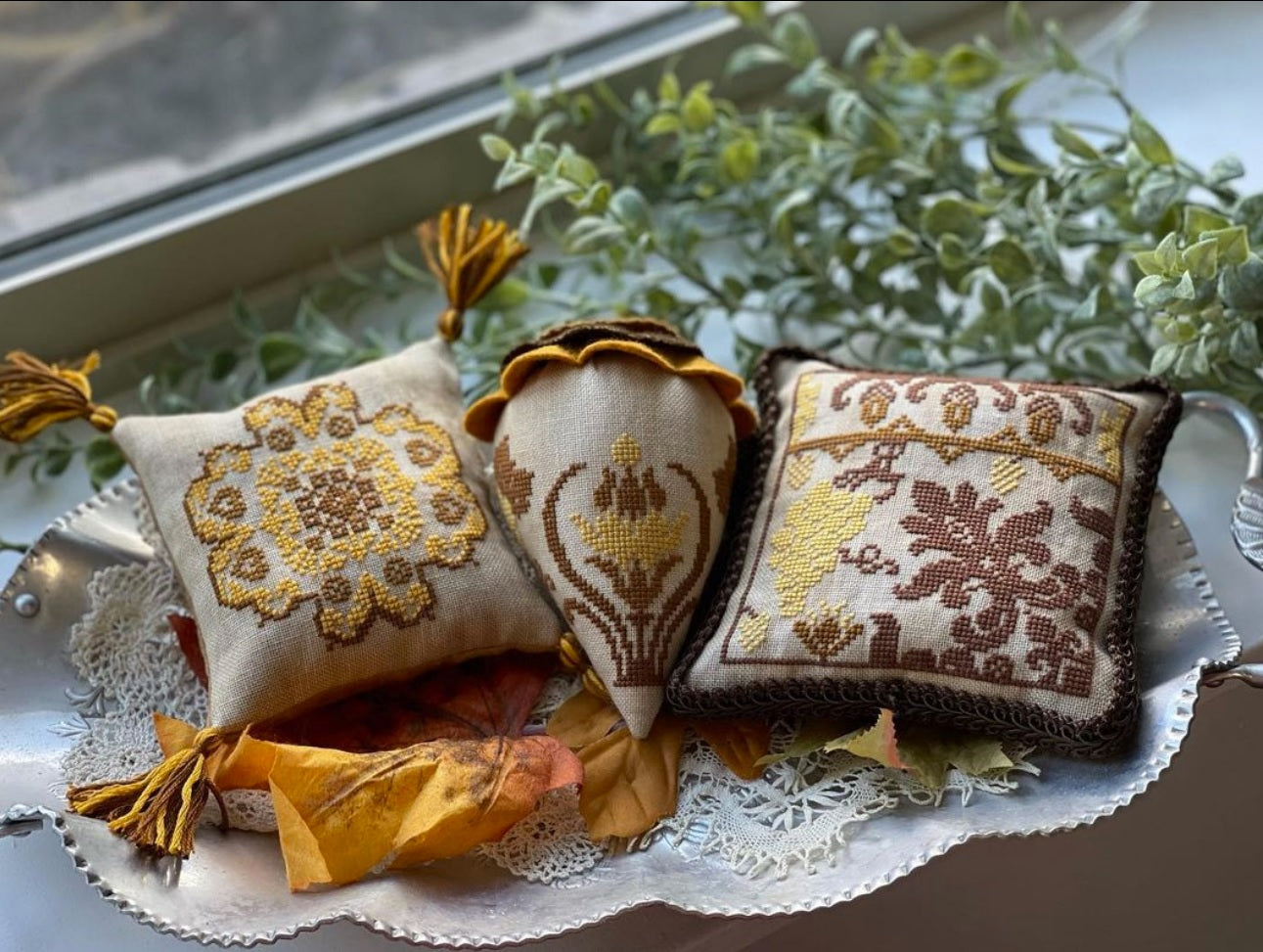 Samplings of lace